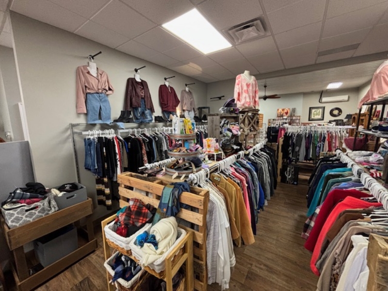 LoveINCBigWoods_Thrift Store_1