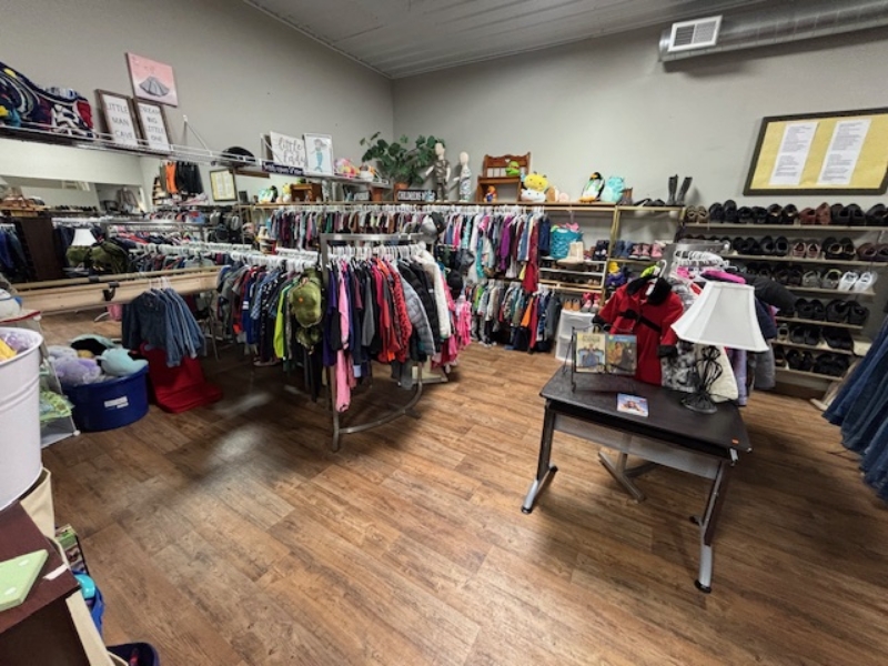 LoveINCBigWoods_Thrift Store_6