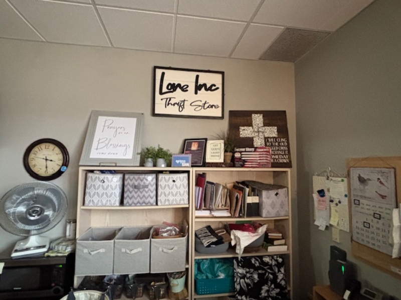 LoveINCBigWoods_Thrift Store_8